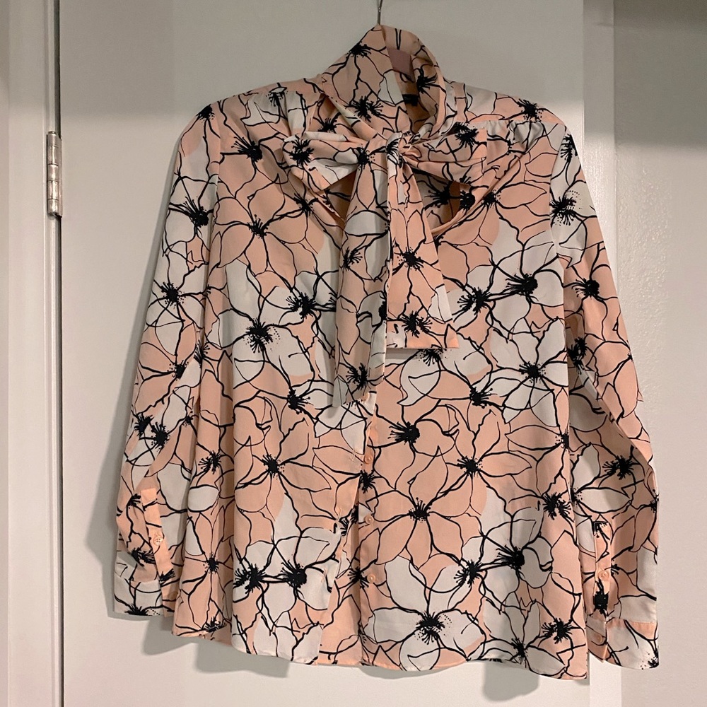 Banana Republic Blouse with bow